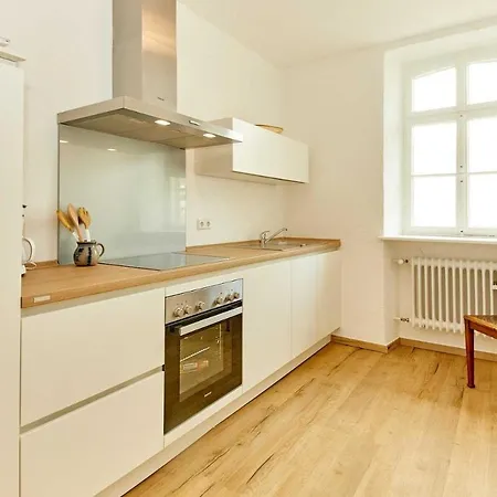 Neu!!! Moselbleibe Uferallee Commune fusionnée de Commune fusionnée de Bernkastel-Kues Extérieur photo