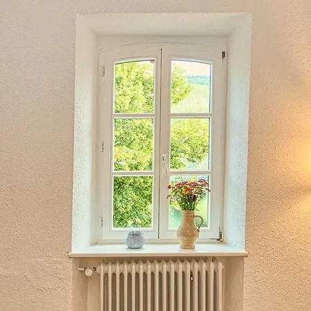 Neu!!! Moselbleibe Uferallee Commune fusionnée de Commune fusionnée de Bernkastel-Kues Extérieur photo
