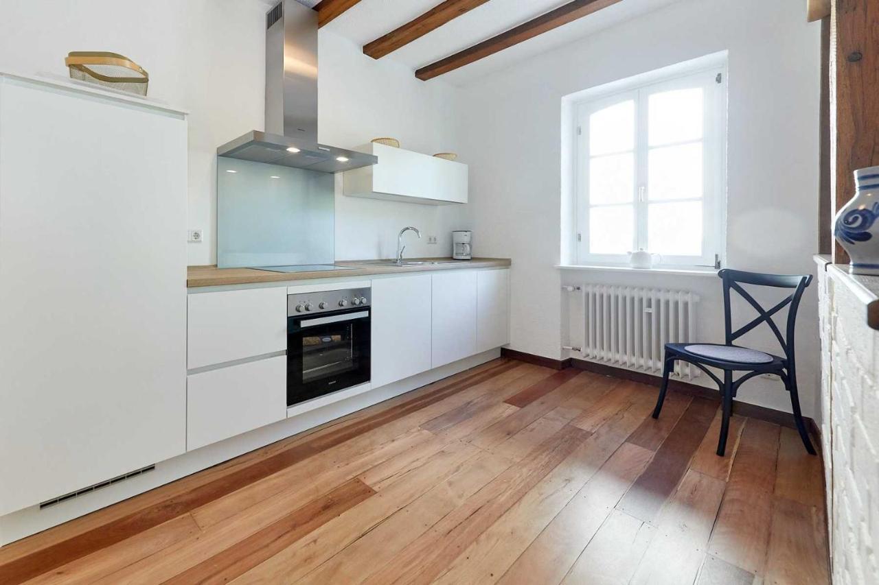 Neu!!! Moselbleibe Uferallee *