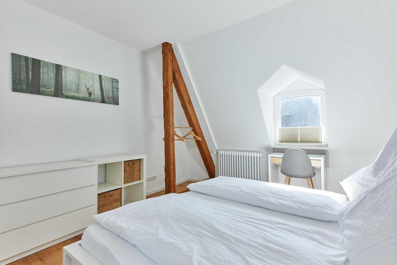 Neu!!! Moselbleibe Uferallee